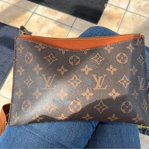 Louis Vuitton clutch